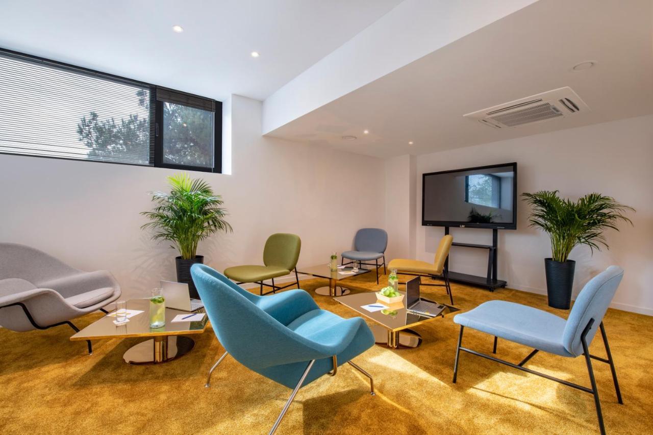 Golden Tulip Design Tbilisi Hotel Luaran gambar
