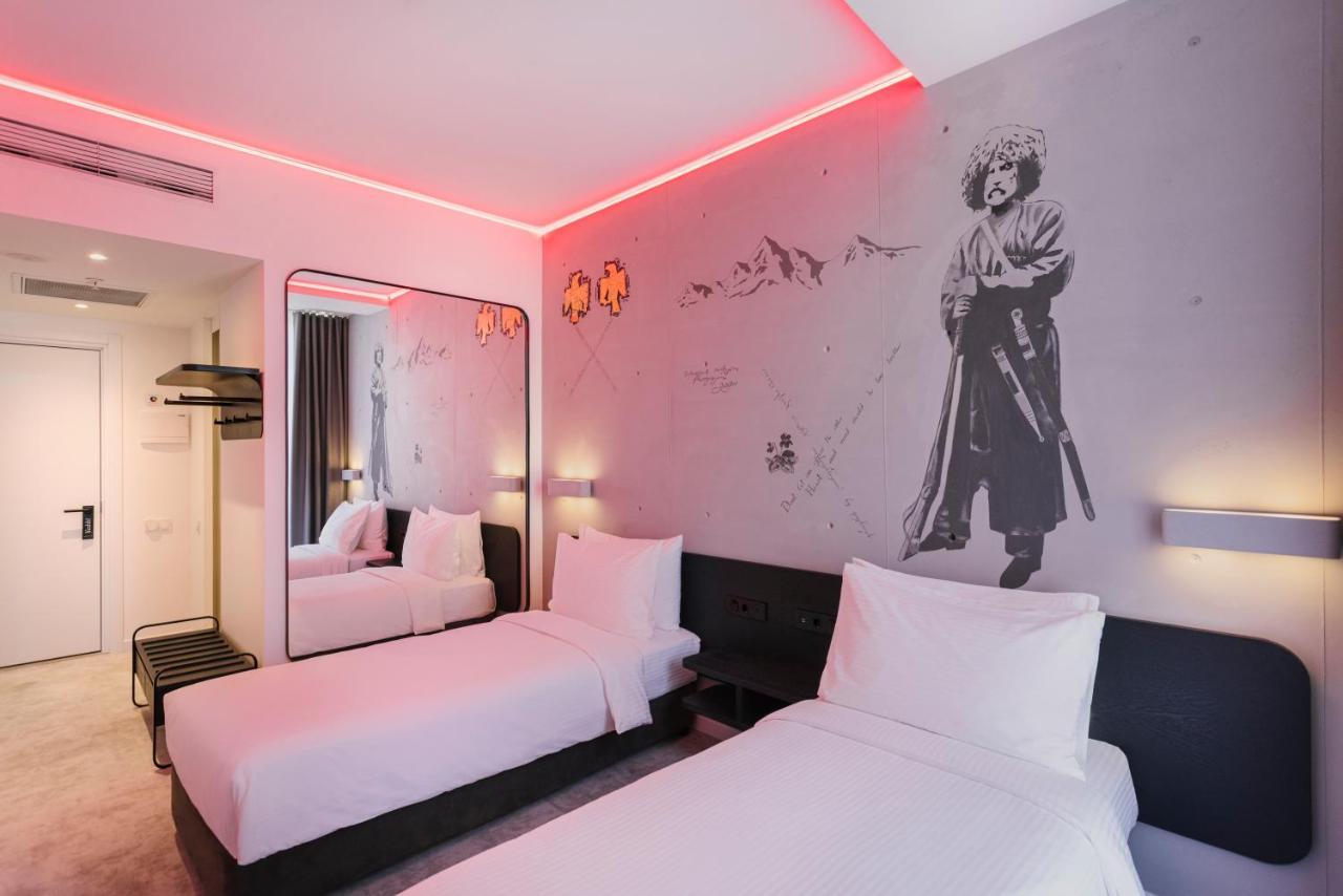 Golden Tulip Design Tbilisi Hotel Luaran gambar
