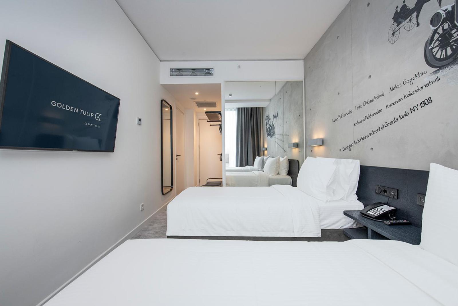 Golden Tulip Design Tbilisi Hotel Luaran gambar
