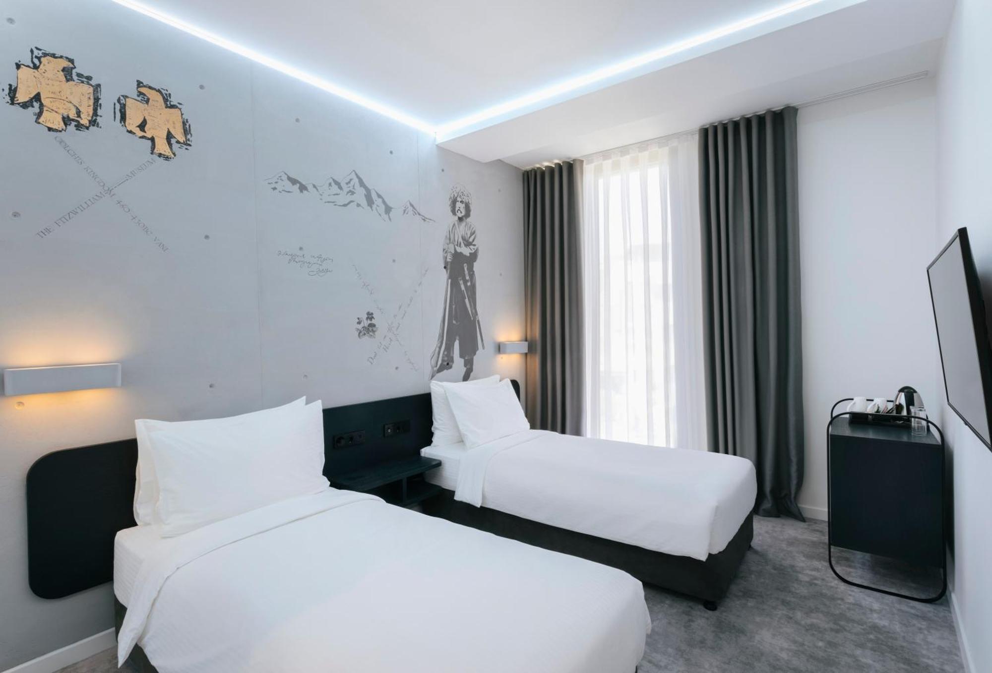 Golden Tulip Design Tbilisi Hotel Luaran gambar
