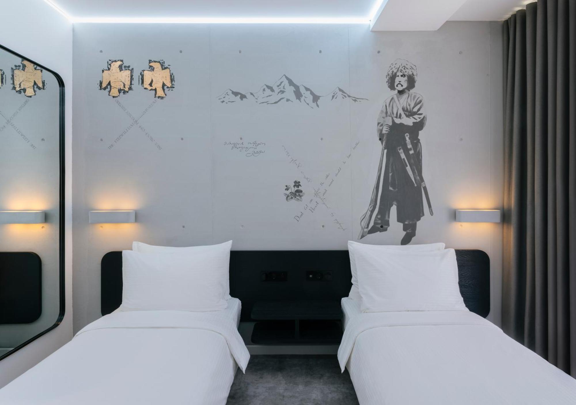 Golden Tulip Design Tbilisi Hotel Luaran gambar