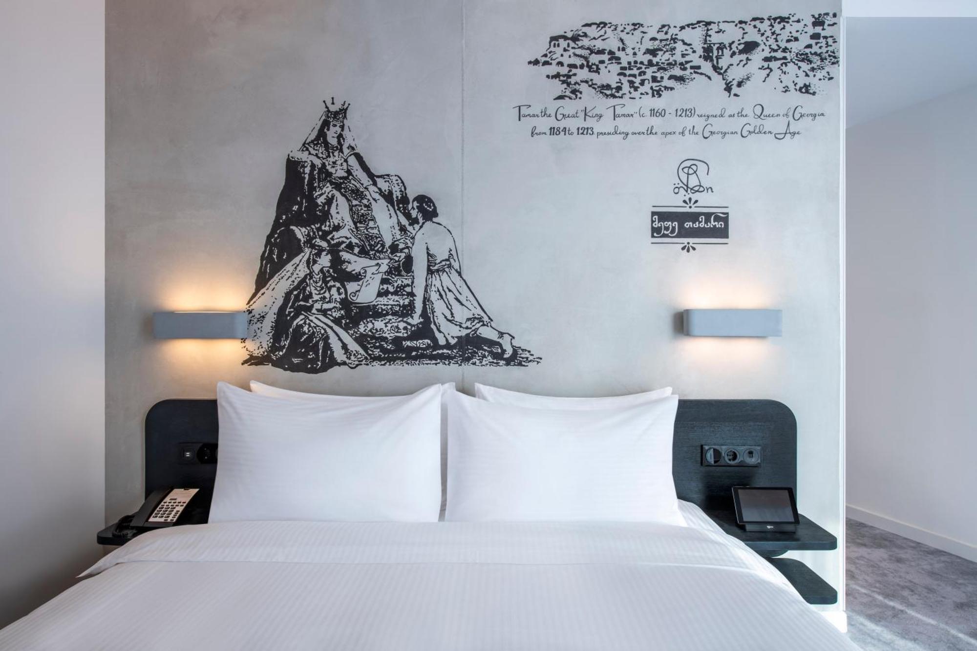 Golden Tulip Design Tbilisi Hotel Luaran gambar